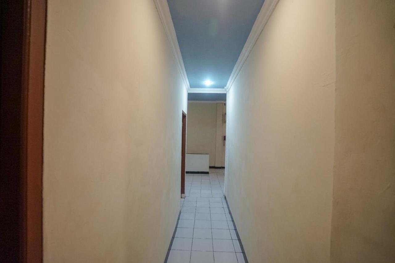 Oyo 448 Hotel Central Palembang Eksteriør bilde